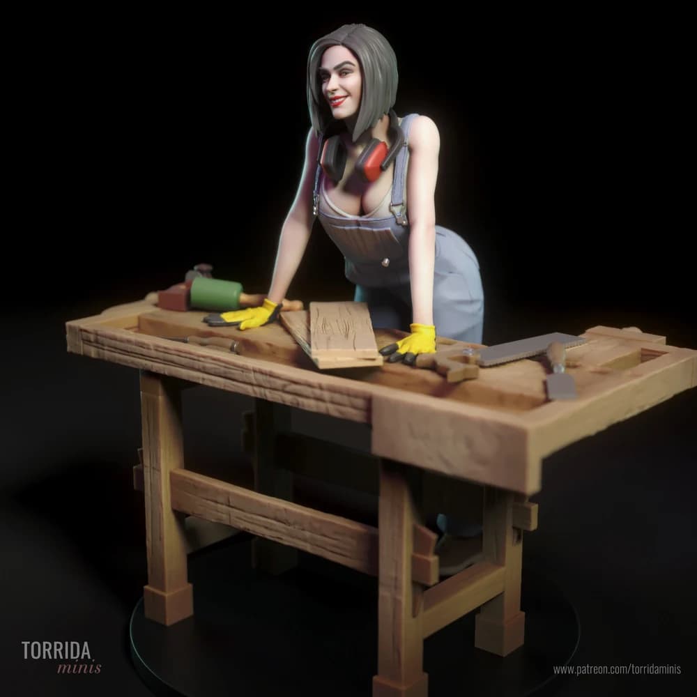 Kate — Miniatura 3D Marceneira | Torrida Minis