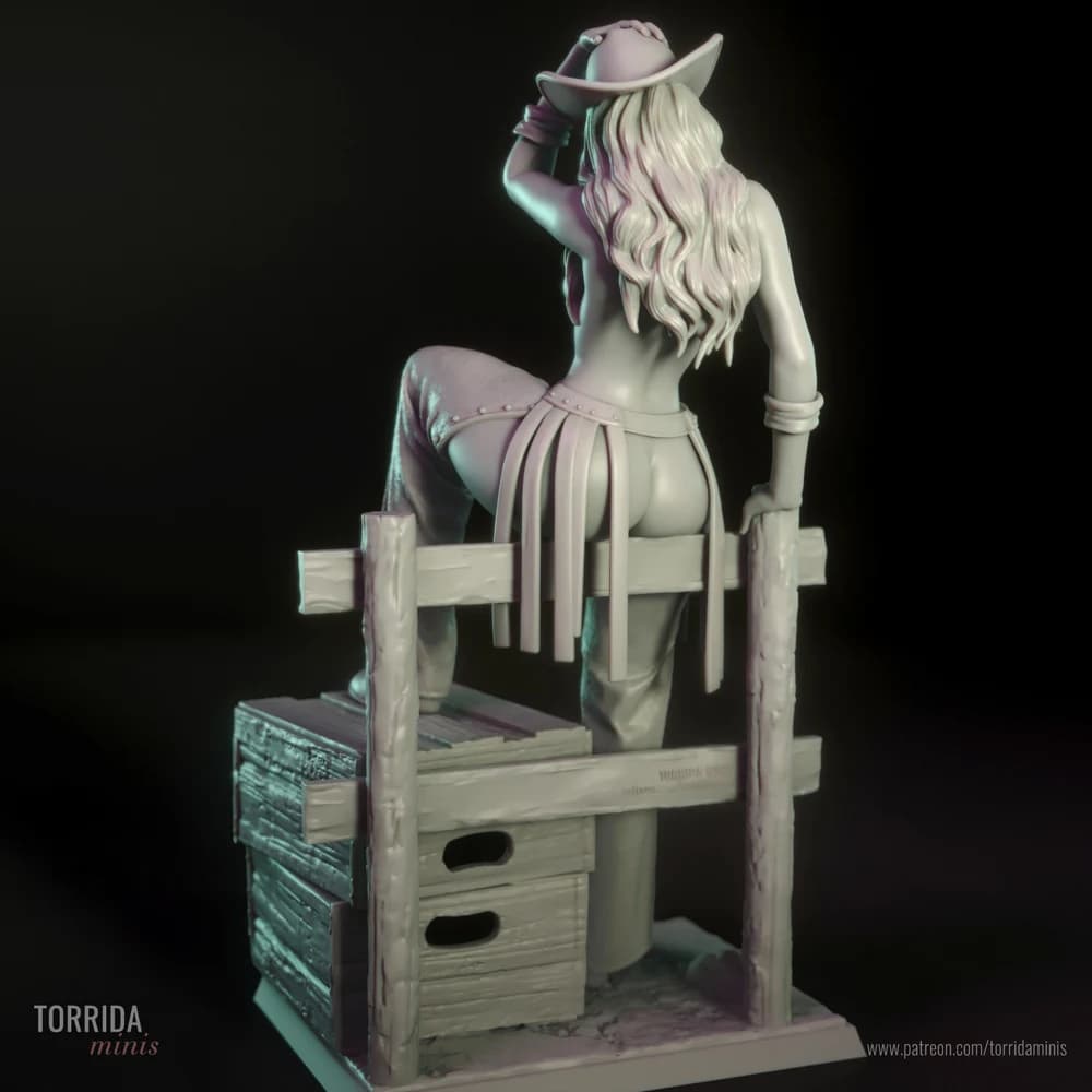 Pam — Miniatura 3D Cowgirl Pin-up | Torrida Minis