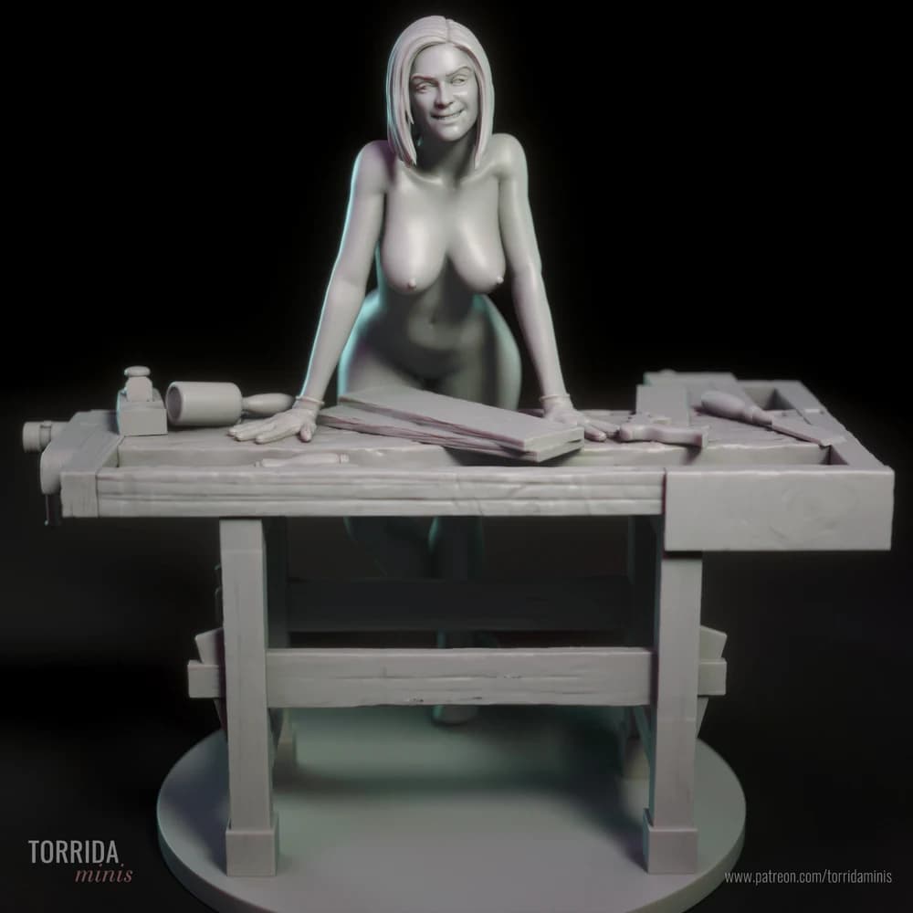 Kate — Miniatura 3D Marceneira | Torrida Minis