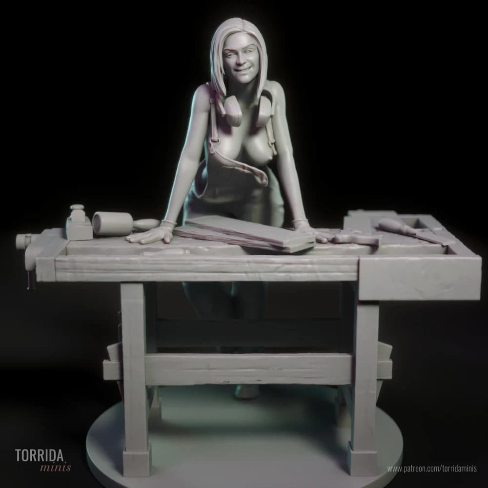 Kate — Miniatura 3D Marceneira | Torrida Minis