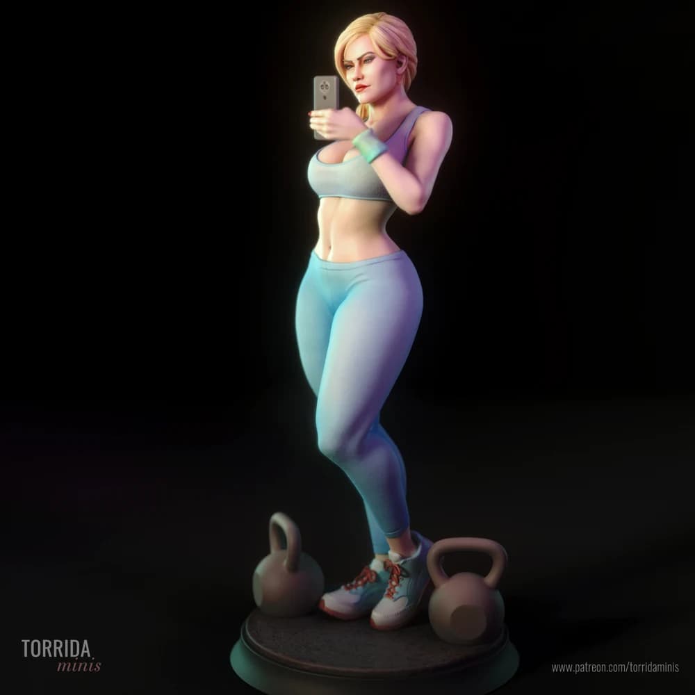 Ashley — Miniatura 3D Fitness | Torrida Minis