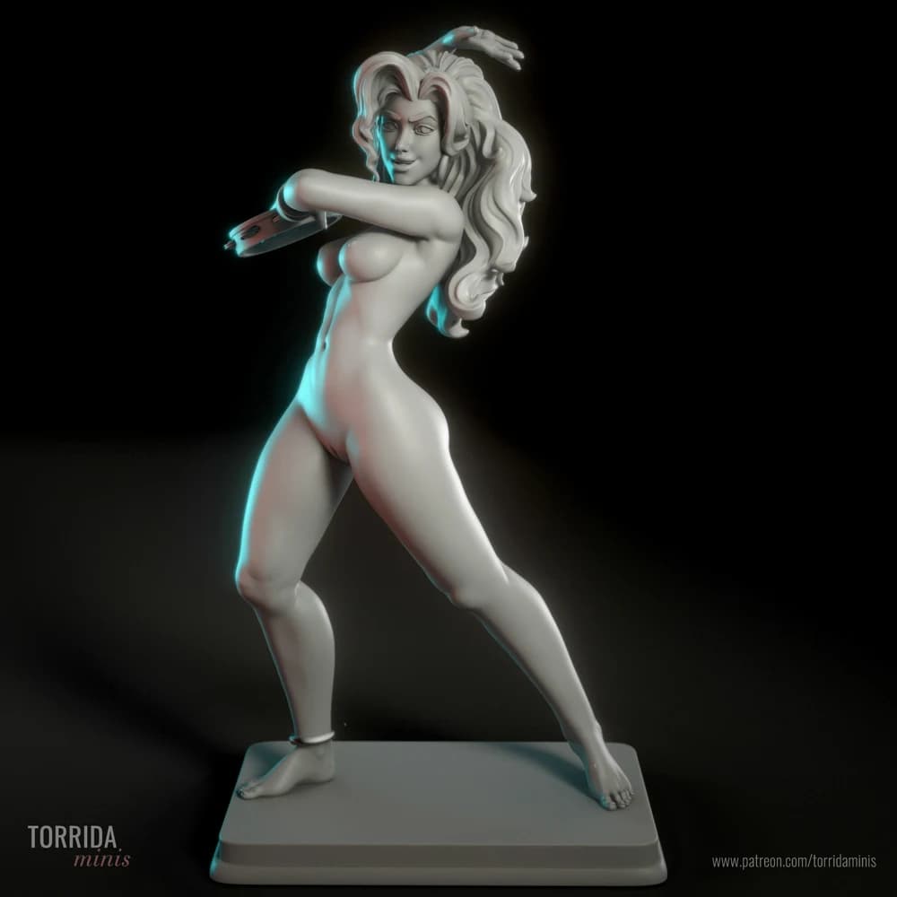 Esmeralda — Miniatura 3D Cigana Sedutora | Torrida Minis